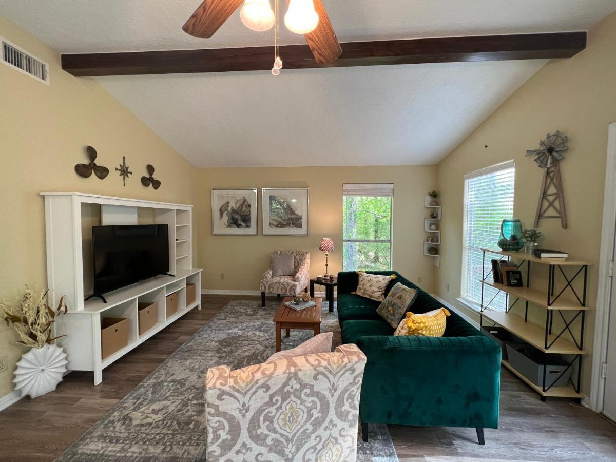 2 Bdrm Treehouse Hideout- Lake Conroe With Boat Ramp Montgomery Exterior foto
