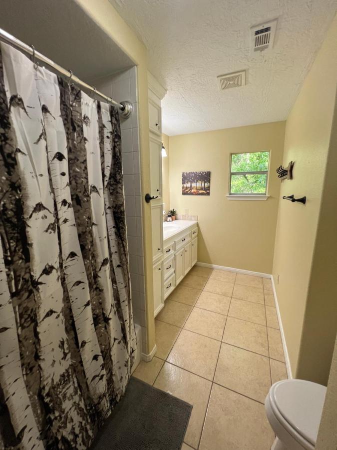 2 Bdrm Treehouse Hideout- Lake Conroe With Boat Ramp Montgomery Exterior foto